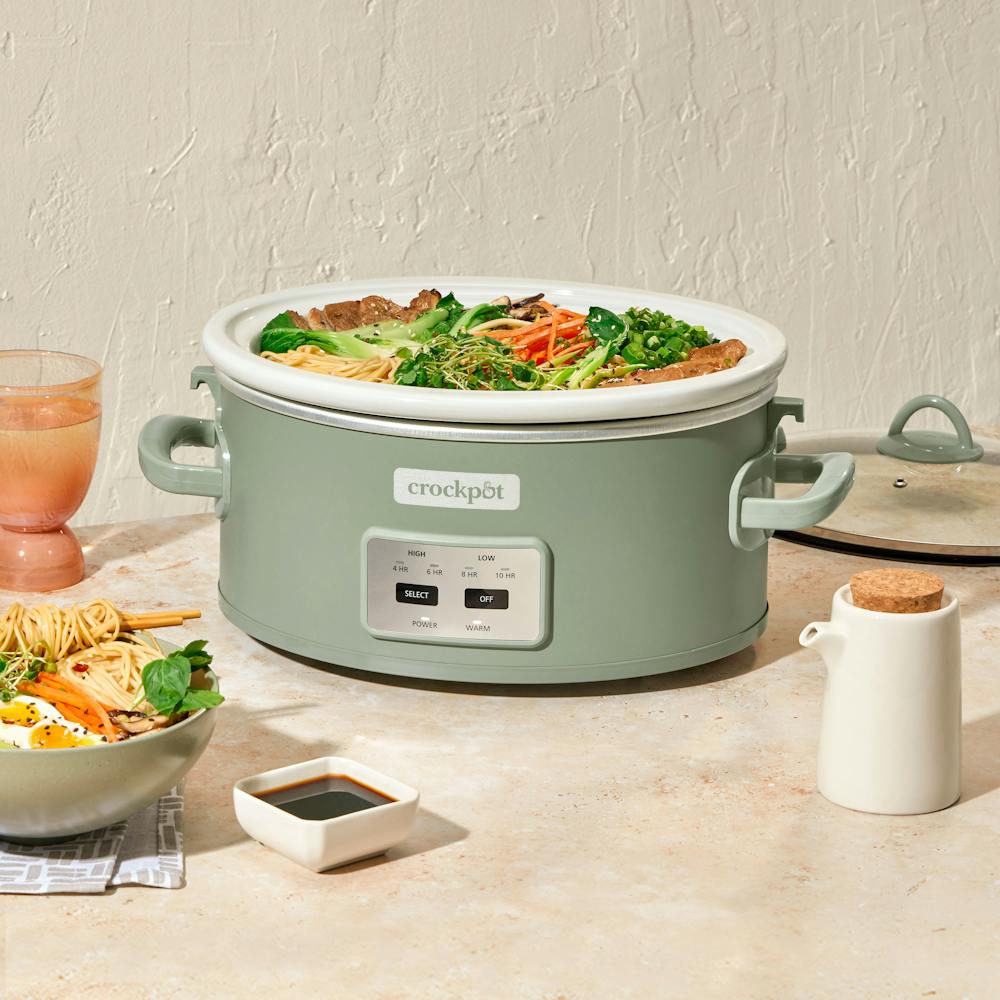 crock-pot-programmable-design-series-6-quart-cook-and-carry-slow-cooker-moonshine-k9 94e6cb40-ae64-3660-918d-c04a575e1d96.jpg